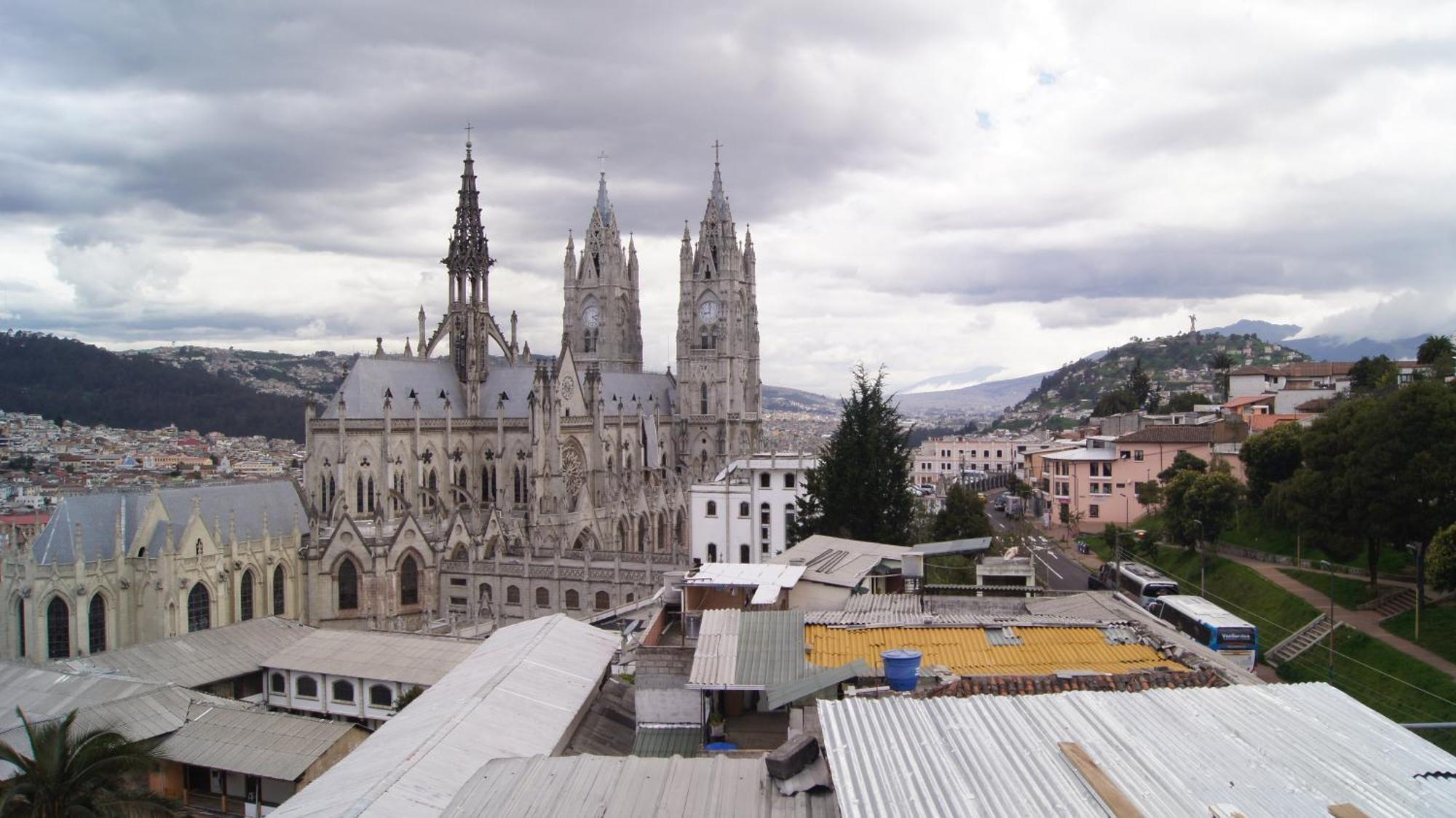 Tin House Quito Hotel Exterior photo