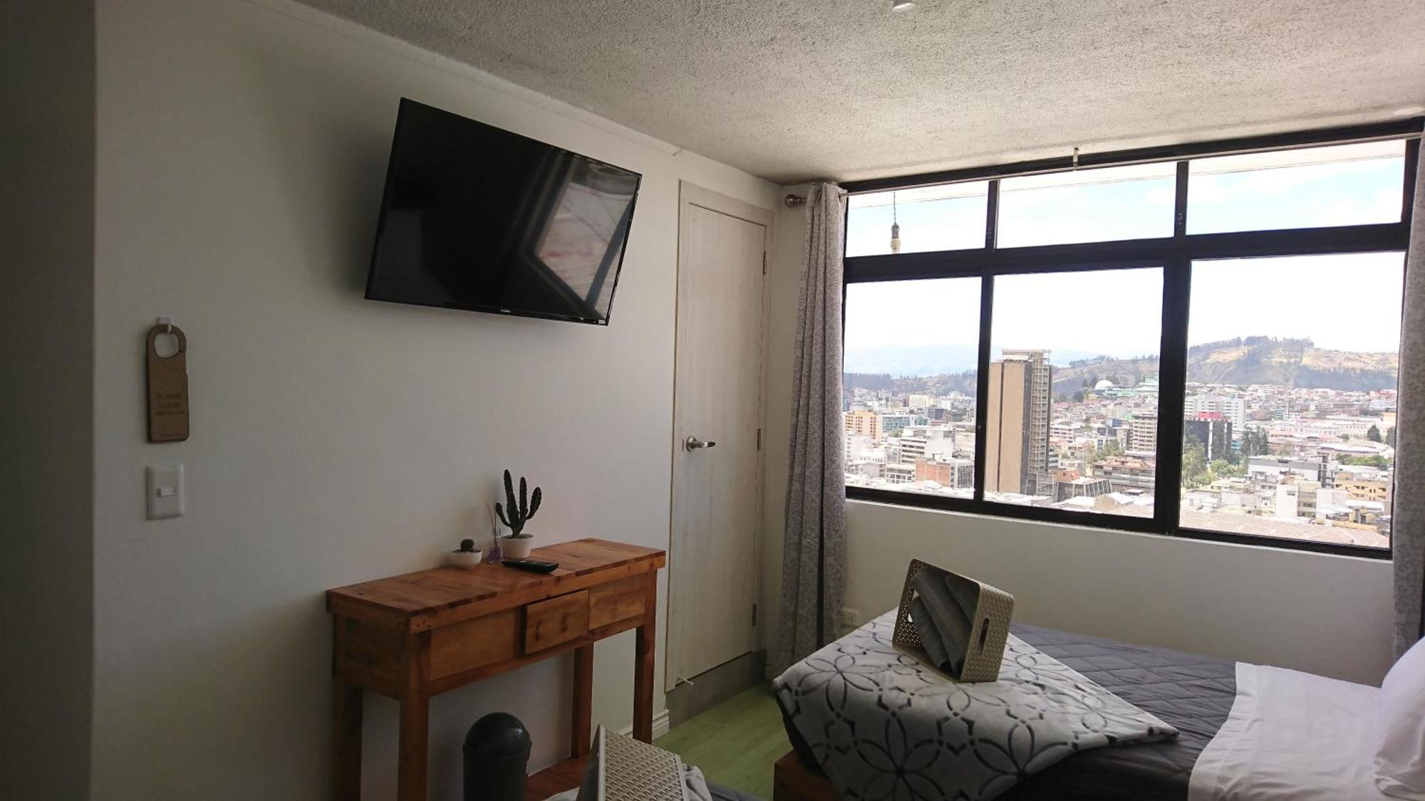 Tin House Quito Hotel Exterior photo