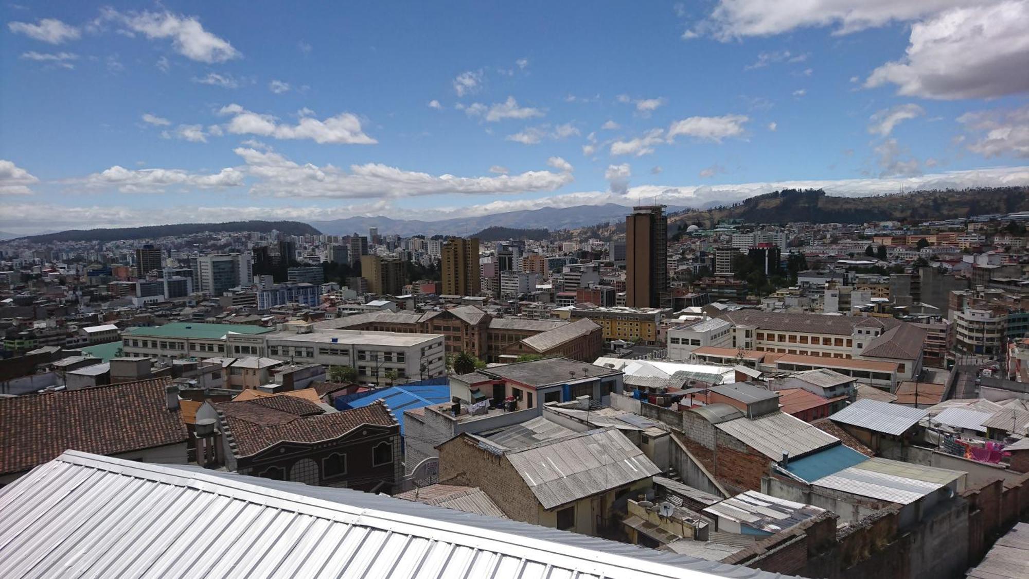 Tin House Quito Hotel Exterior photo