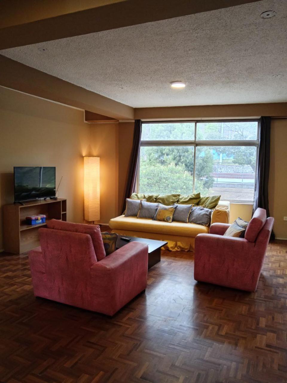 Tin House Quito Hotel Exterior photo