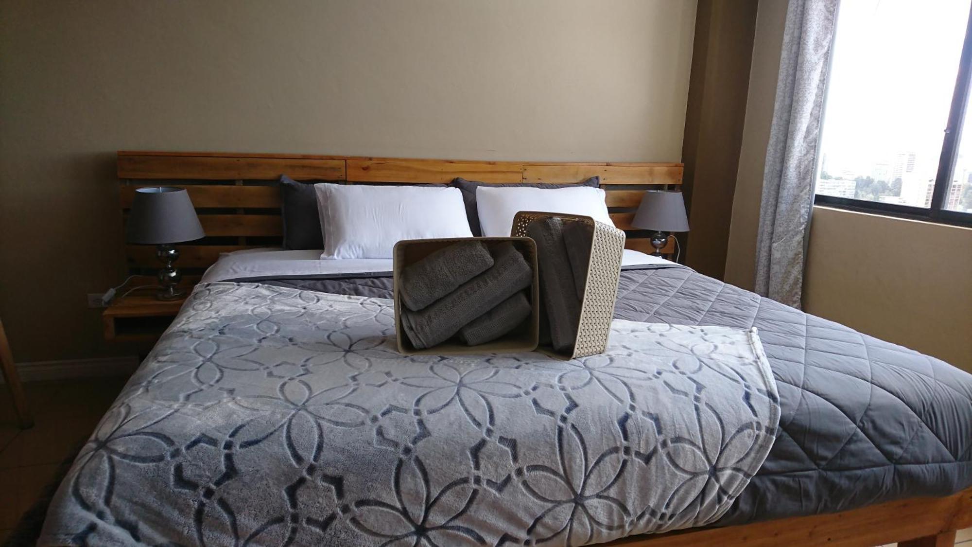 Tin House Quito Hotel Exterior photo